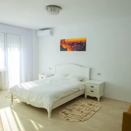 Derby Beach Mamaia. Apartment *