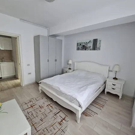 Apartment Derby Beach Mamaia.